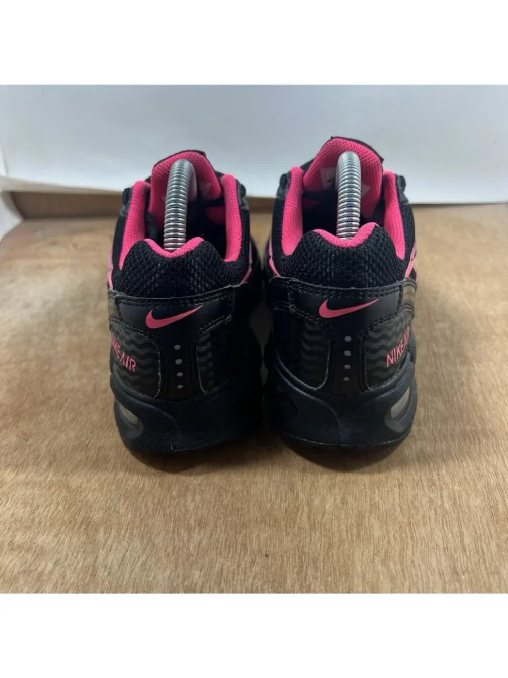 Nike Air Max Torch 4 Women's Size 9 Running Shoes Black Pink 343851-006